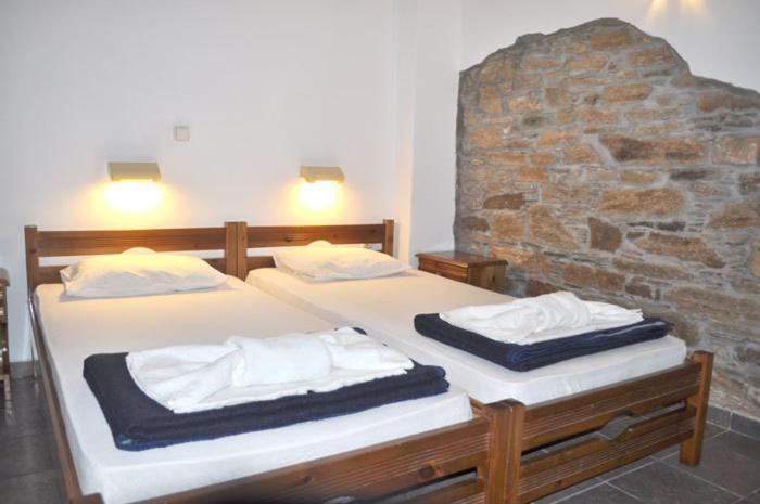 Odos Odysseos Aparthotel Ermoupoli Ruang foto