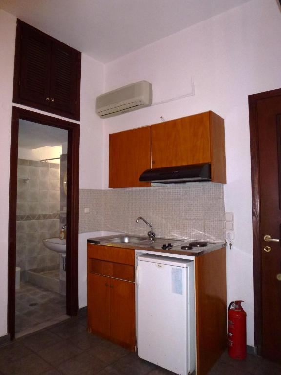 Odos Odysseos Aparthotel Ermoupoli Ruang foto